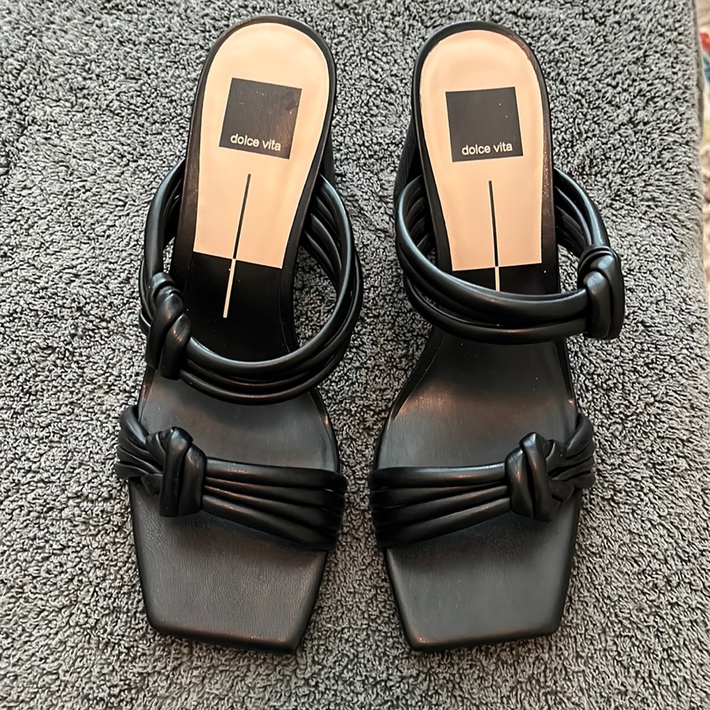 Brand new - Dolce Vita Sandals